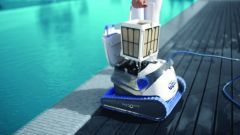 DOLPHIN S 200 OTOMATİK HAVUZ SÜPÜRGESİ